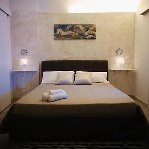 holiday-house-1.sicilyhotelsitaly.net/